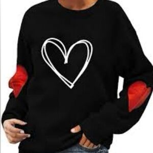 Black Heart Print Women's Top